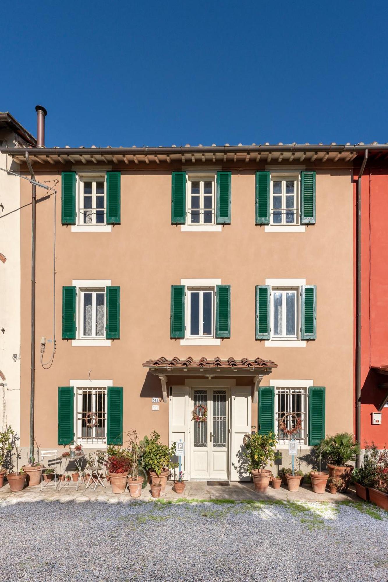 La Dimora di Corte Lucca Esterno foto